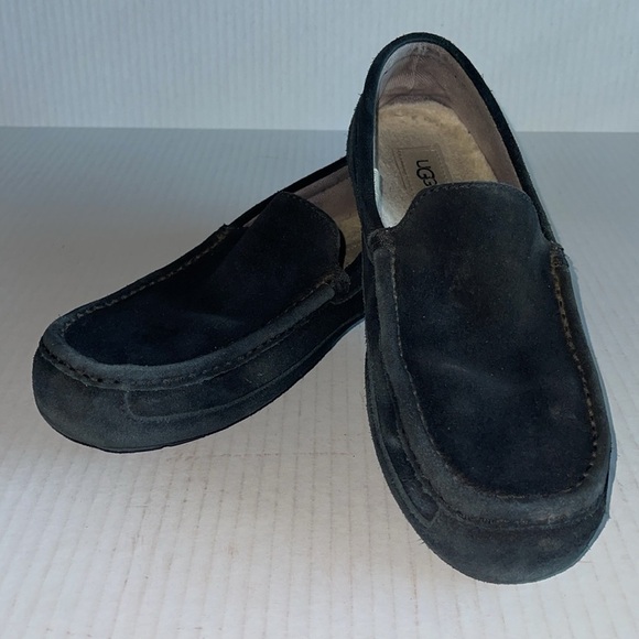 UGG Black Alder Faux Shearling Lined Slippers - Picture 3 of 10